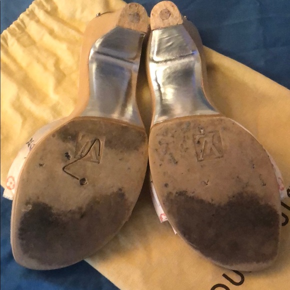 Louis Vuitton wood heels - Picture 4 of 6
